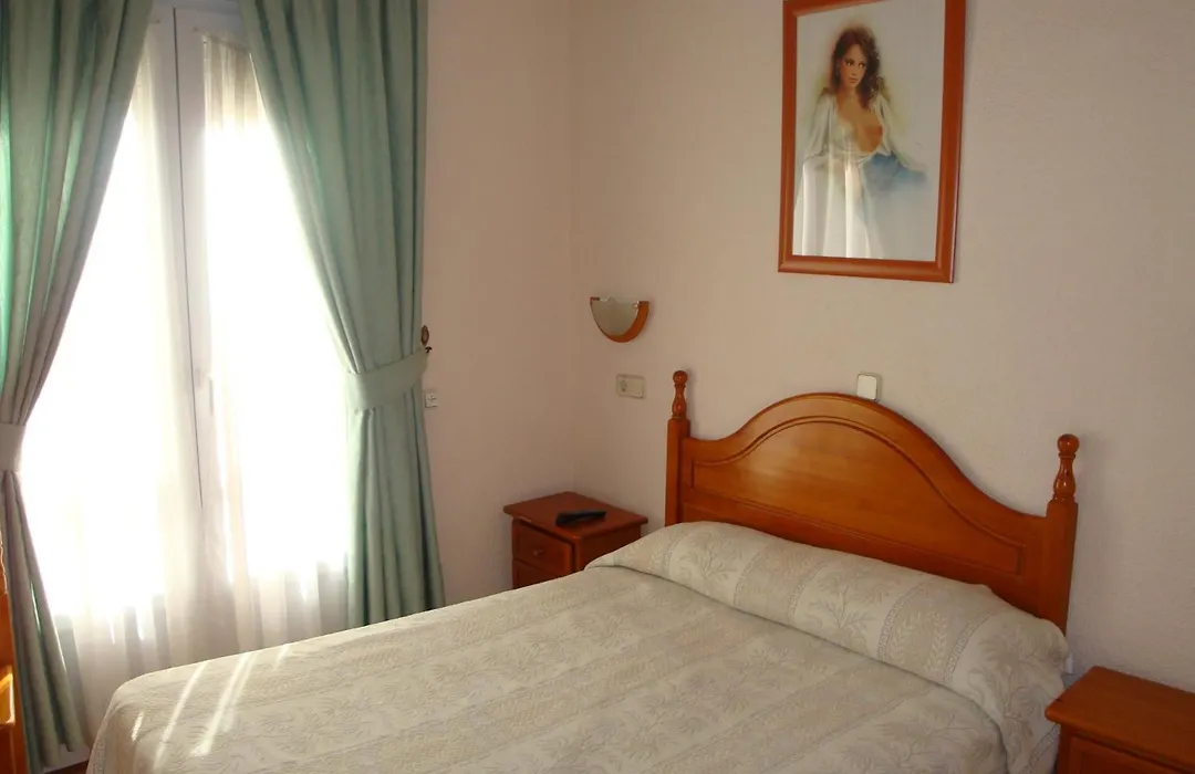Hostal Zamora-1